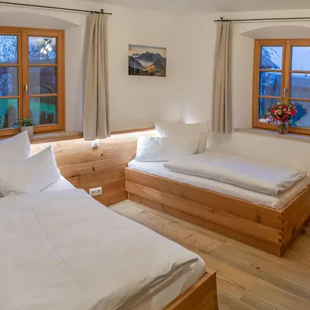 Holiday Apartment Rosenheim *