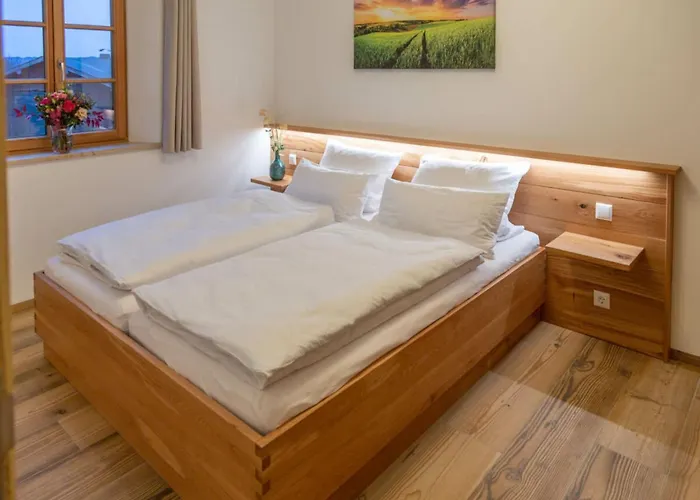 Holiday Apartment Rosenheim רוזנהיים
